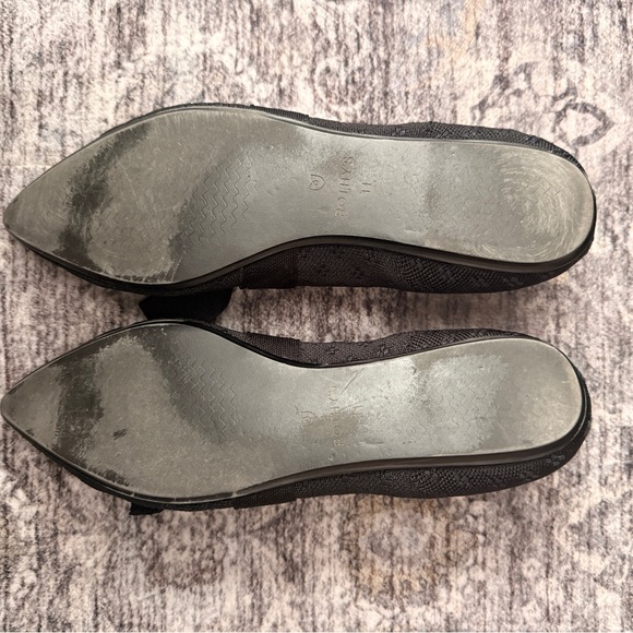 Rothy’s - Picture 2 of 2